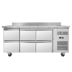 Mesa Refrigerada Positiva com Respaldo - Dynasteel: Desempenho excepcional, grande capacidade de armazenamento.