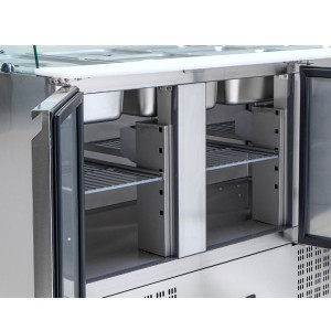 Saladeira Refrigerada 4 GN 1/1 - 3 Portas Dynasteel: Armazenamento ideal para profissionais.