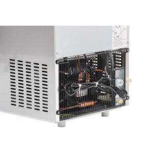 Máquina de Gelo Triturado 85 Kg Dynasteel - Potência ideal, armazenamento máximo