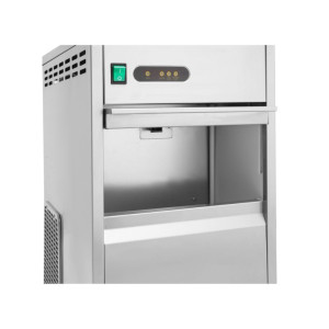 Máquina de Gelo Triturado 30 Kg - Dynasteel: Desempenho poderoso e design em inox