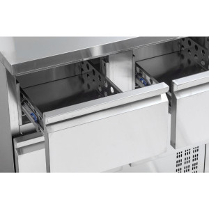 Mesa Refrigerada Positiva - 4 Gavetas GN 1/2 Dynasteel: Qualidade e Desempenho