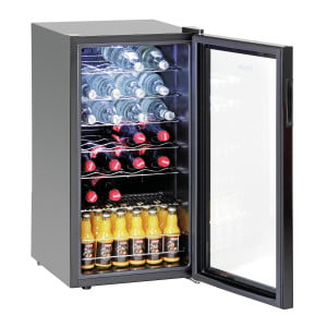 Vitrine de bebidas refrigeradas - 28 garrafas