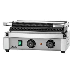 Grill de contato Panini-T Bartscher: Grelhador de contato de alto desempenho para paninis e sanduíches