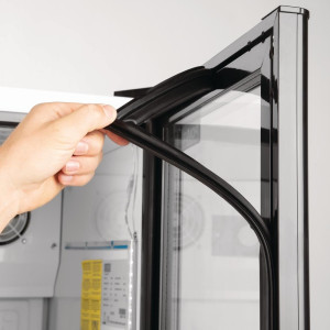 Refrigerador de garrafas Slimline preto - Polar - Fourniresto