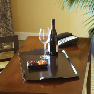 Plateau Laminado Retangular Com Alças Capri 640Mm - Cambro - Fourniresto