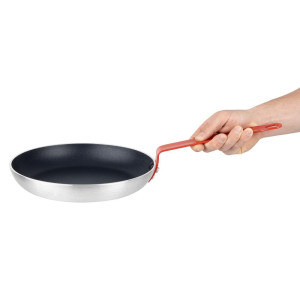 Aluminium Non-Stick Frying Pan Ø 280 mm - Hygiplas Red Handle SEO: Hassle-Free Cooking, Teflon Platinum Plus Coating