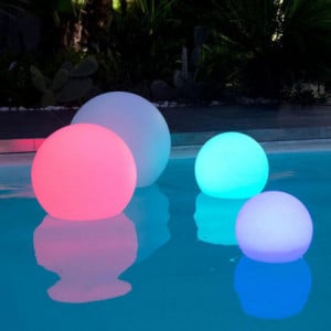 Bola luminosa flutuante sem fio - Bobby 30 cm - Lumisky