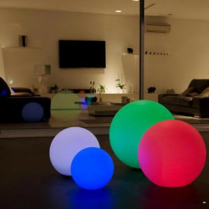 Bola luminosa flutuante sem fio - Bobby 30 cm - Lumisky