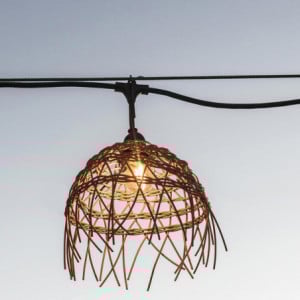 Guirlanda de Luzes Exteriores com Abajur Exótico de Palha - Hawai Light - Lumisky